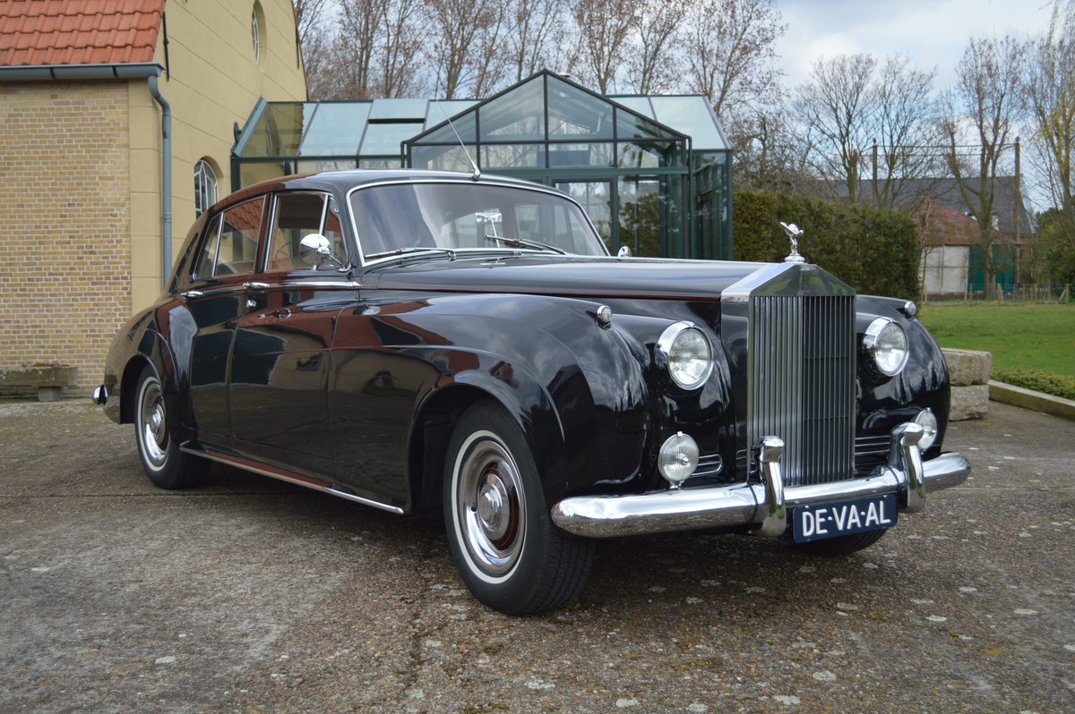 ClassicMotorSal's tweet photo. #1961 #RollsRoyce #SilverCloudIi #Sunday #SundayMorning #ClassicCarsForSale READ MORE https://t.co/7CHLNU6KFW https://t.co/nGz1GOgxQR