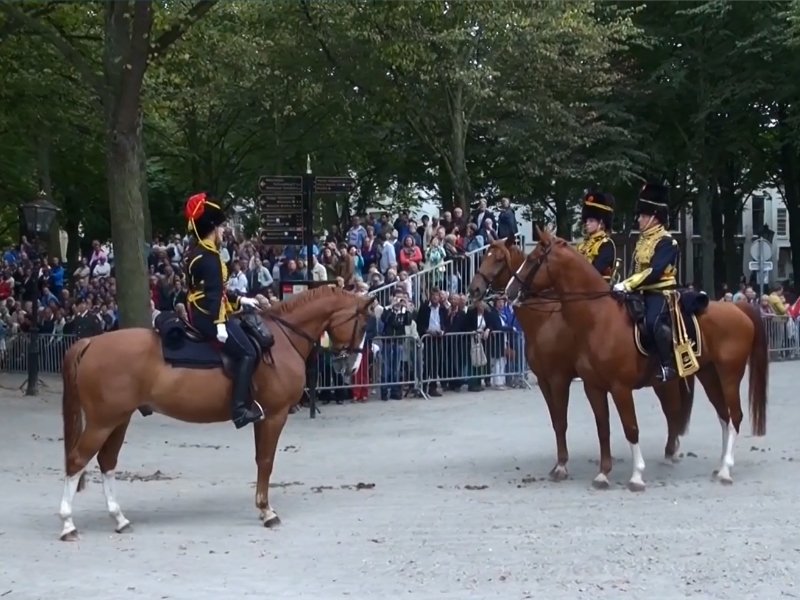 De 43e Gemechaniseerde Brigade komt voor het eerst naar #horseevent. Een show die je absoluut niet mag missen! bit.ly/2vy1k5L