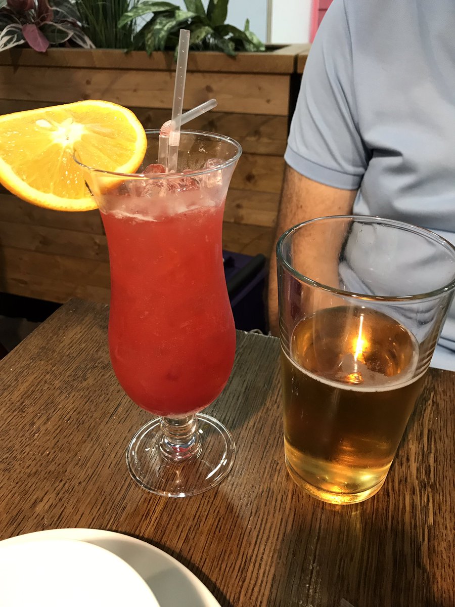 Let the holiday &amp; birthday celebrations begin ✈️☀️🎉🍹😎<a href="/gavminshall/">Gav Minshall</a> <a href="/VirginAtlantic/">virginatlantic</a>