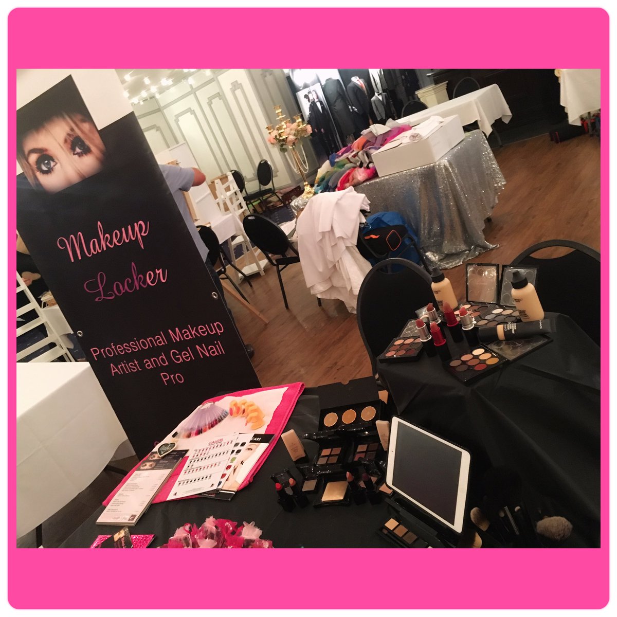 makeuplocker's tweet photo. #makeuplocker at #maesmanorblackwood wedding fayre today #weddings #weddingmakeup #bridalmakeup #brides https://t.co/gYipAqPUyG