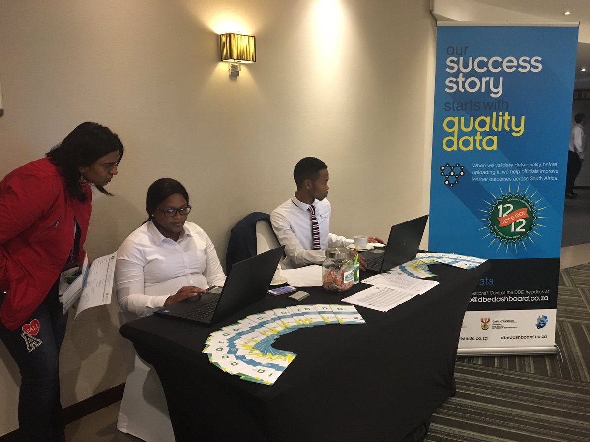 Takalani_Mul's tweet photo. The #DDD team is still exhibiting at #EMASA2017 until 1pm today @newleadersSA @EMASA2017 https://t.co/rEXbXotPVO