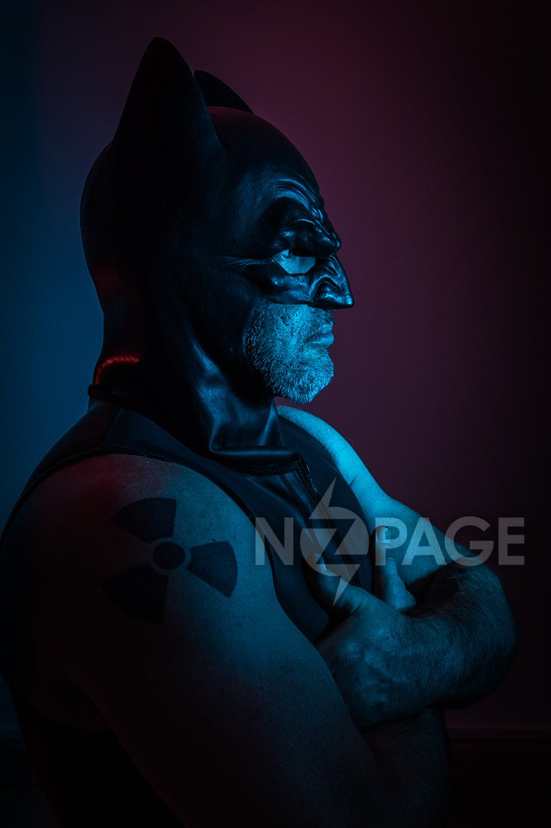 nzpageimages's tweet photo. Neoprene BatBear #projectbatbear #maskedman #nzpage #fetishphotography #neoprene #gaybatman https://t.co/z3NEuqTBgT