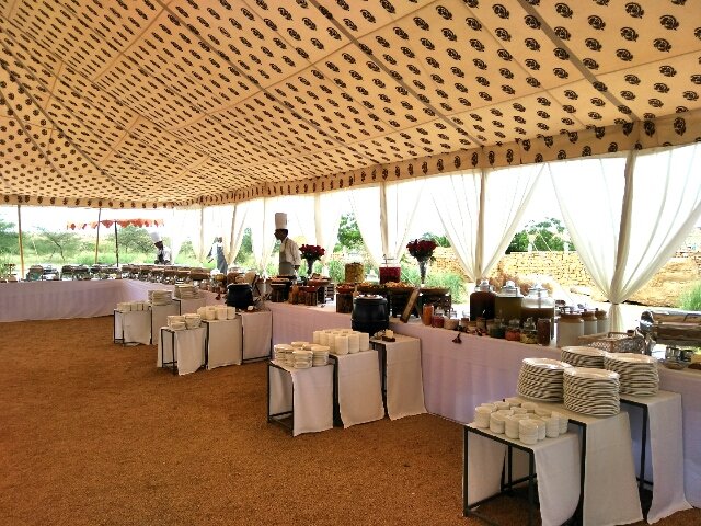 IHHA2017's tweet photo. Lunch scene is set for all guests at #IHHA 2017 #ihhaconvention #jaisalmer https://t.co/R68yH5ABVJ