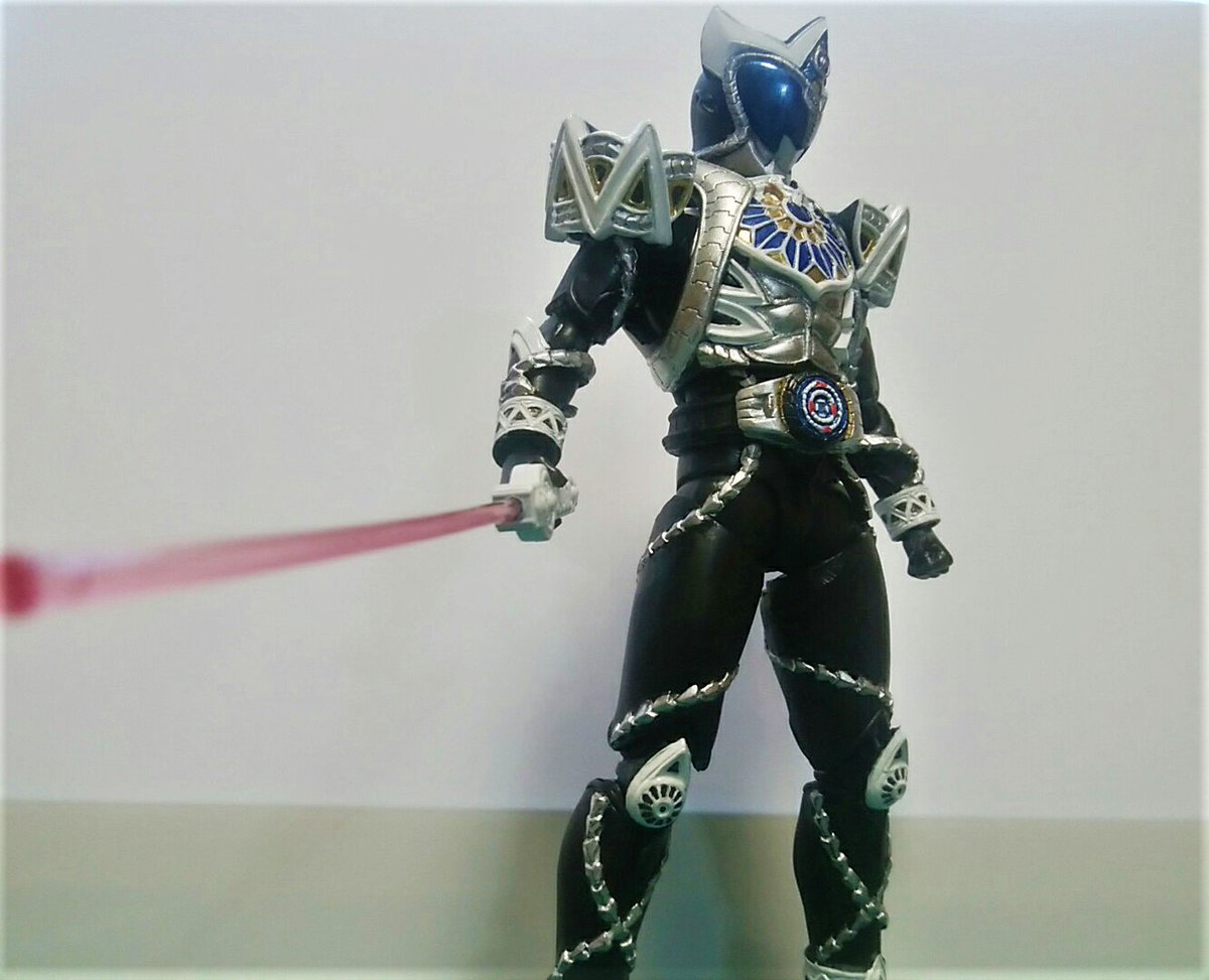 以前作った、ボディくん改造 フィギュアーツ 仮面ライダーサガに 塗装