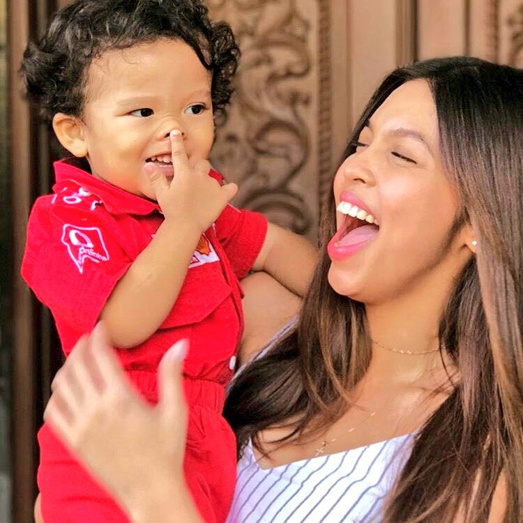 mengchard4ever's tweet photo. The Birthday boy @juanmateomc and Beautiful Tita @mainedcm
#ALDUBHeartTies
#SPSOberJoyed https://t.co/R06vynMMhM