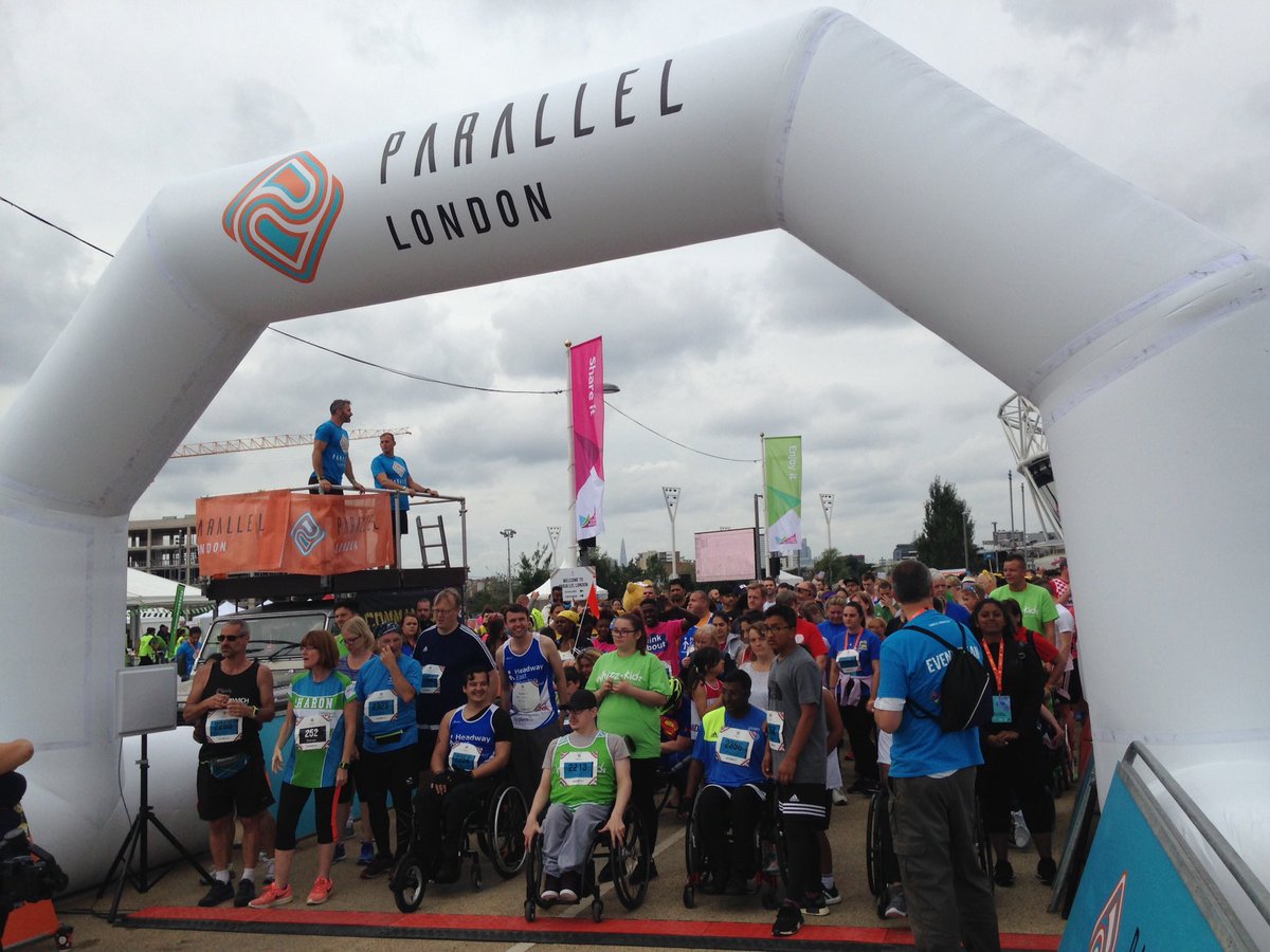 ParallelGlobal's tweet photo. The fun continues warming up for the 5km run setting off any minute. Good luck everyone. #SideBySide #ParallelLondon2017 https://t.co/U09xuvKJZL