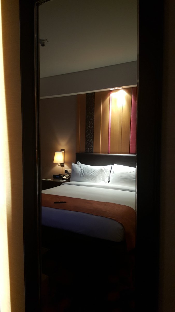 HackTheTrip's tweet image. Another stay completed at Holiday Inn. Now waiting for points to be credited. #morepoints #ihgaccelerate