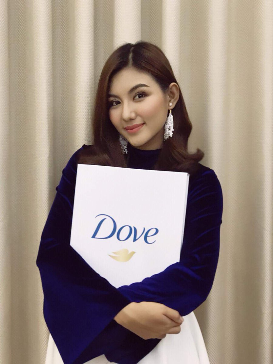 mmcutemodels's tweet photo. ေမျမင္႔မိုရ္ https://t.co/pQspwuoZZu