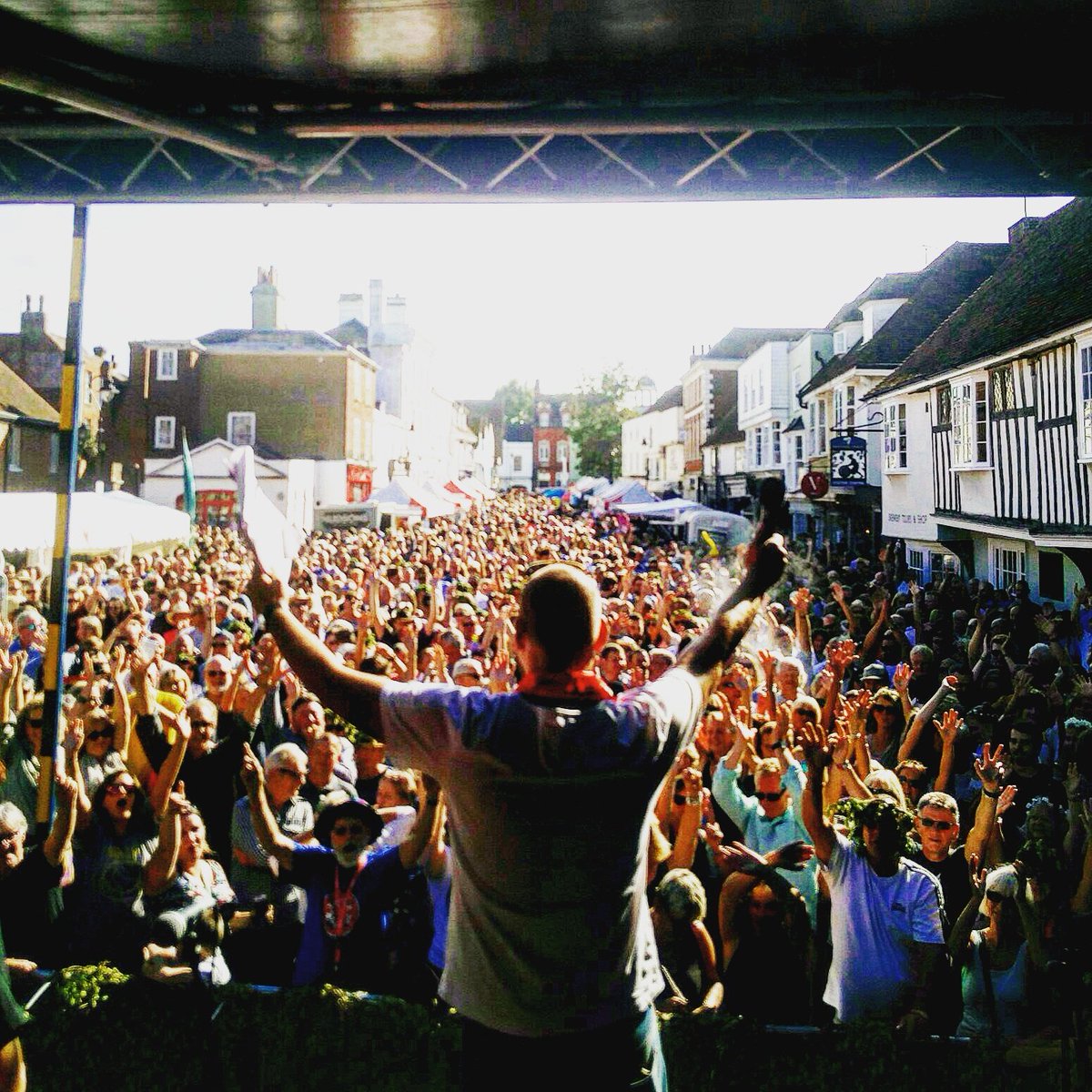 Absolute joy down at the <a href="/HopFestival/">Hop Festival</a>, roll on day 2✌❤ #Beer #HopFest2017 #music