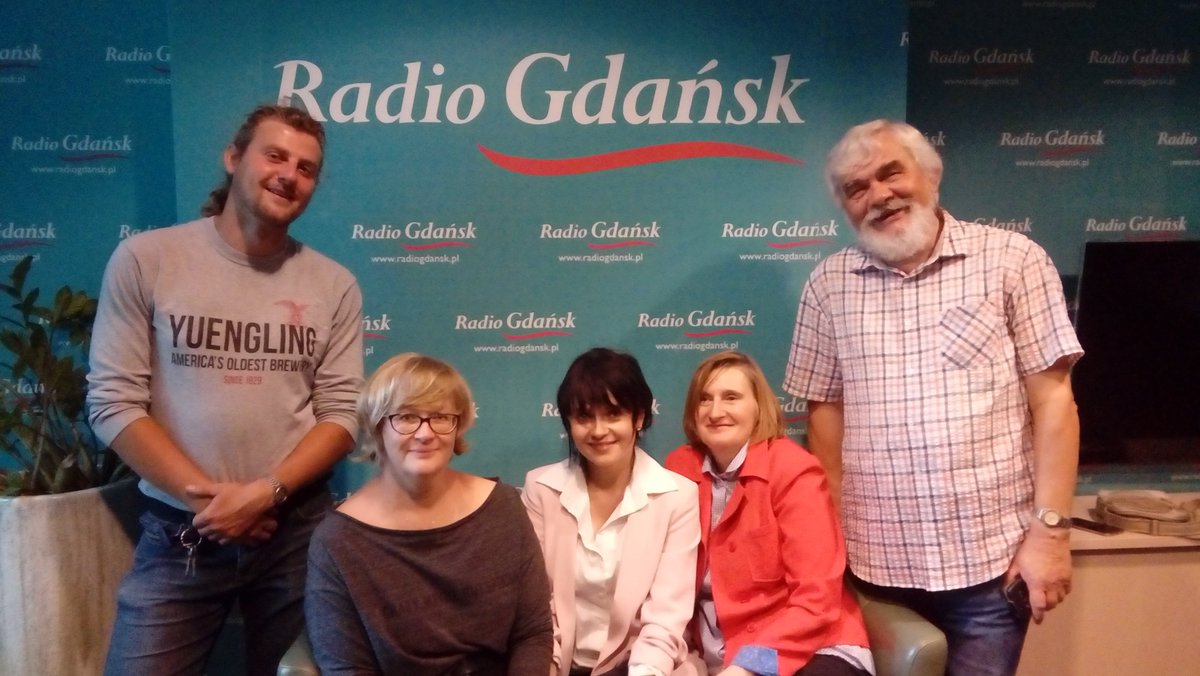 PTTK_GD's tweet photo. Tak było wczoraj w @RadioGdansk O czym rozmawialiśmy? O Europejskich Dniach Dziedzcitwa, @gdansk @MiastoGdynia i... posłuchajcie sami! https://t.co/Gb6lrq0E6b
