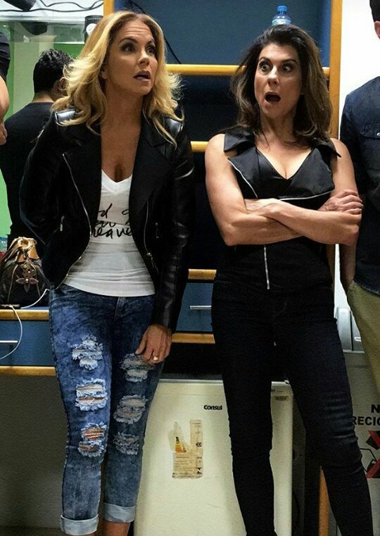 MercisSilva's tweet photo. Vai ser top,já estamos preparadissimos @LuceroMexico LUCERO NO DOMINGO LEGAL https://t.co/tGQy89gJk9