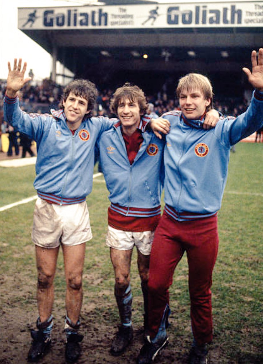 Football Memories On Twitter Aston Villa Trio Colin Gibson Gordon Cowans And Gary Shaw Avfc Villa Astonvilla