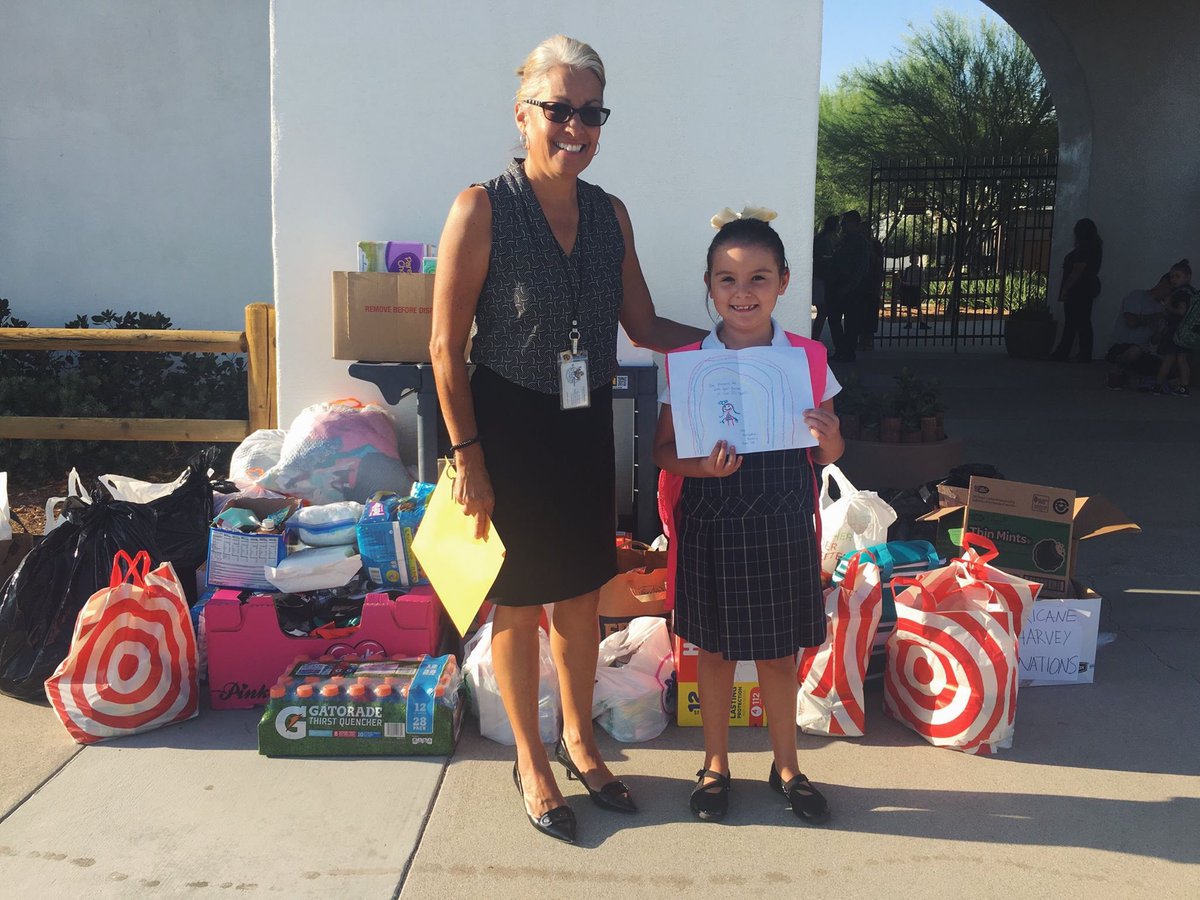 rebeckyabreo's tweet photo. 2471 was so happy to donate to our local school helping with Hurricane Harvey Relief #targetgiving #weareD205 https://t.co/wUqz096Zpd