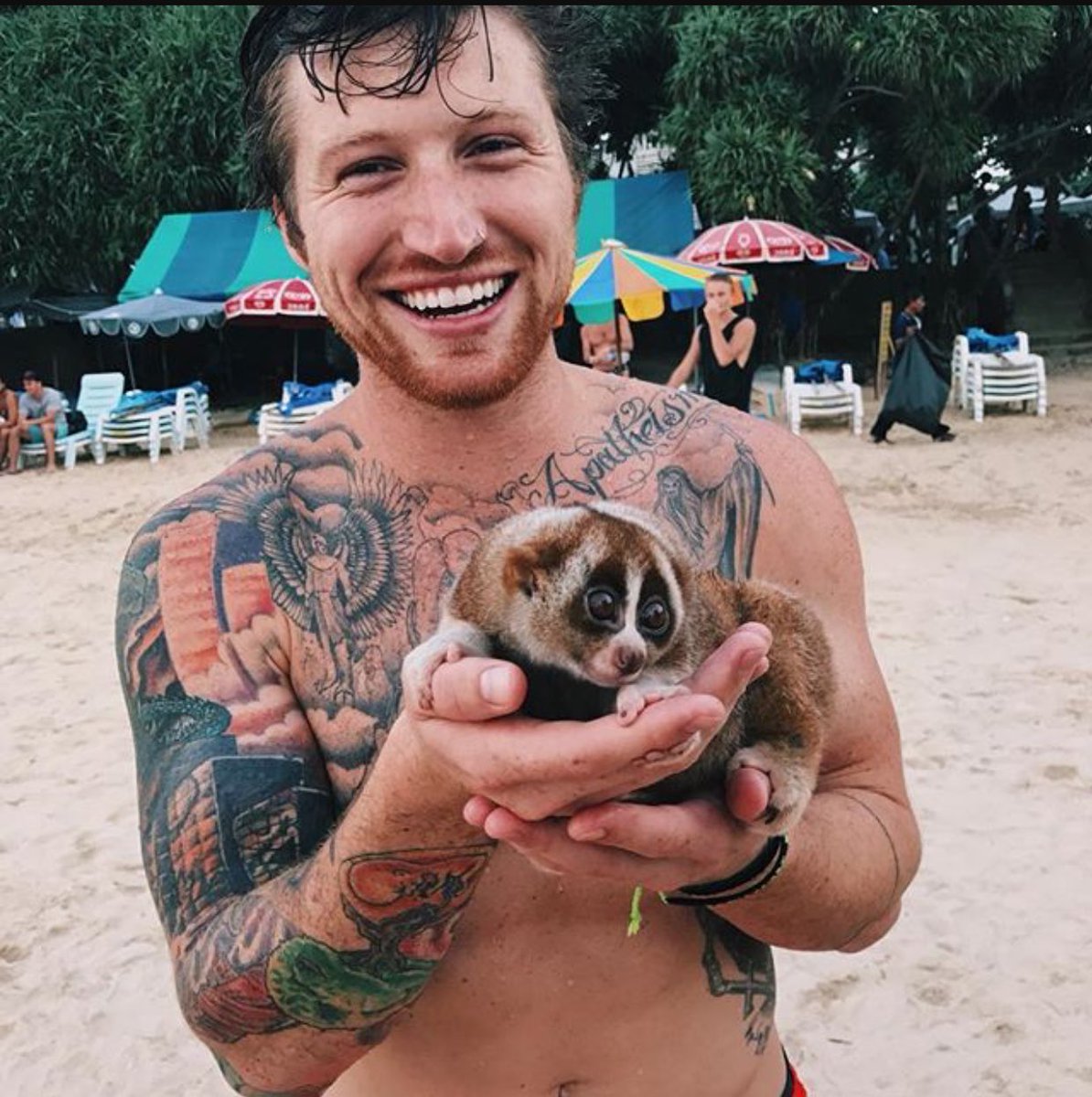 _RtIfYouStan_'s tweet photo. Scotty Sire
April 1, 1992 https://t.co/fowHiXVKf0