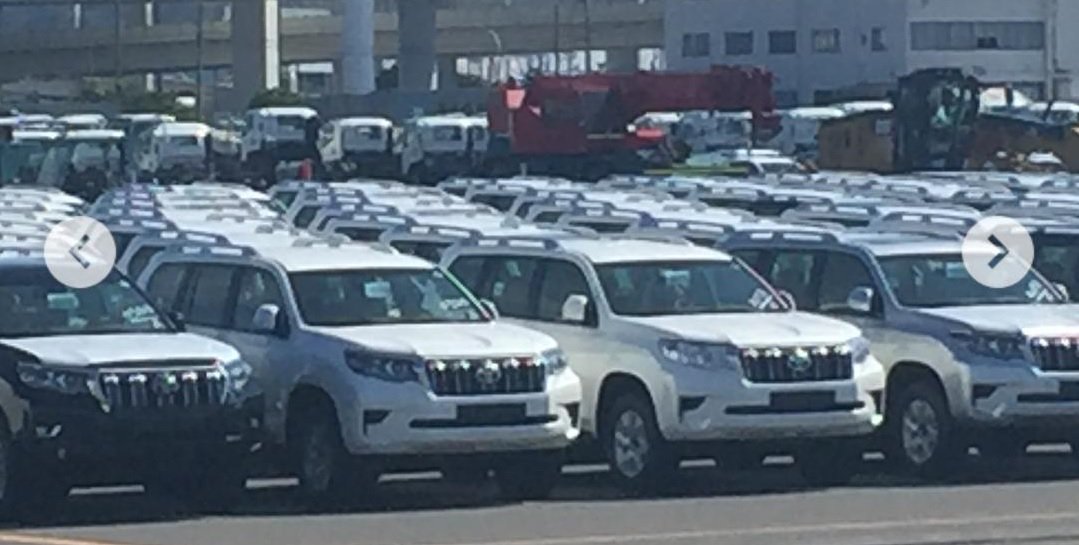 新車情報広場 トヨタ 新型ランドクルーザープラド生画像 2ch掲示板より 新車情報広場 トヨタ 新型ランドクルーザープラド生画像 2ch掲示板より