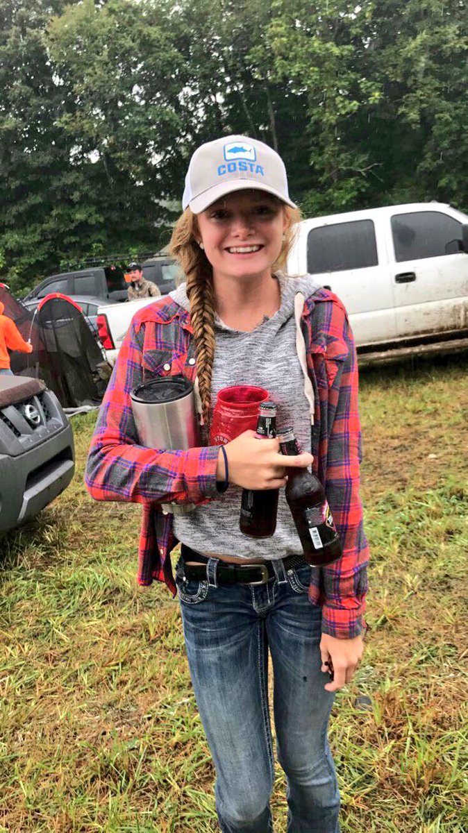 bree5040's tweet photo. I didn't even drink any of this 😅😂 #countryjam2017 https://t.co/iEE797PTBu