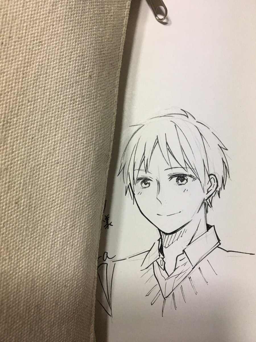 久々に実家に帰ったら父や祖母から「知り合いにサイン頼まれたからささっと描いておいて」とわりと沢山の色紙や単行本を渡されました。
とてもありがたいのですが数が結構あるので、これはもしや頼まれたんじゃなく知人に押し付ける用なんじゃないかと少し疑ってる次第です。ロク