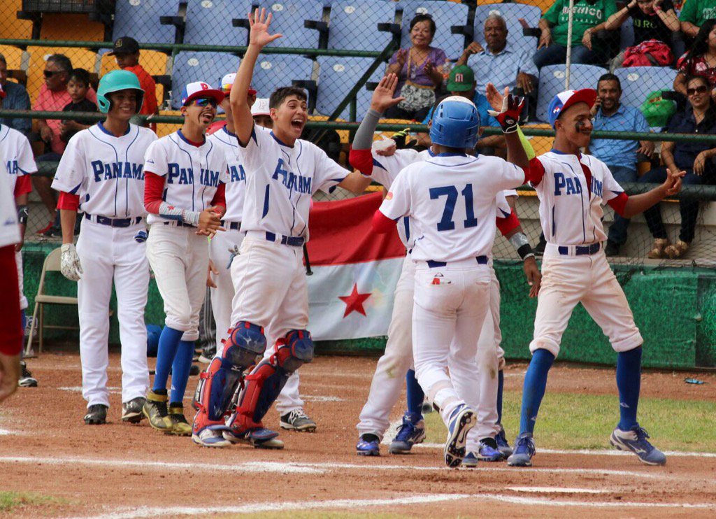 Felicidades con los trabajadores de las pequeñas ligas,hemos estado marcando en los primeros lugares.Ese es el Futuro