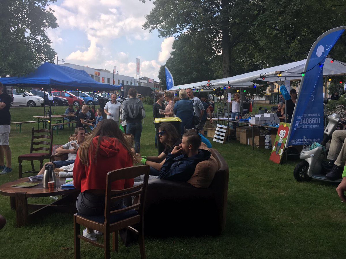 StadsfeestDTC's tweet photo. Intussen een superleuk jongerenprogramma in het Mark Tennantplantsoen! https://t.co/DMFqkW8ZrA