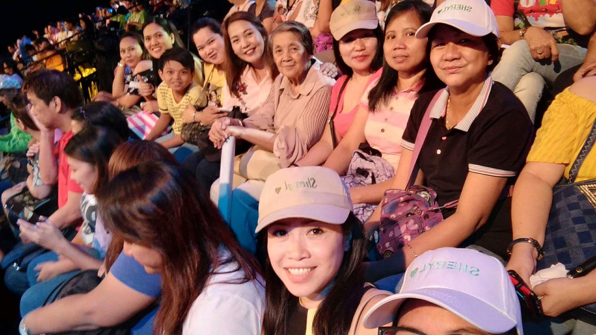 pr1nc3ssmr's tweet photo. Thank you Sherylians and Shenatics for d support to our Idol @SherylCruzMTB at @SundayPinasaya earlier! See you sa concert! #SPSOberJoyed https://t.co/PQkUEcTMZv