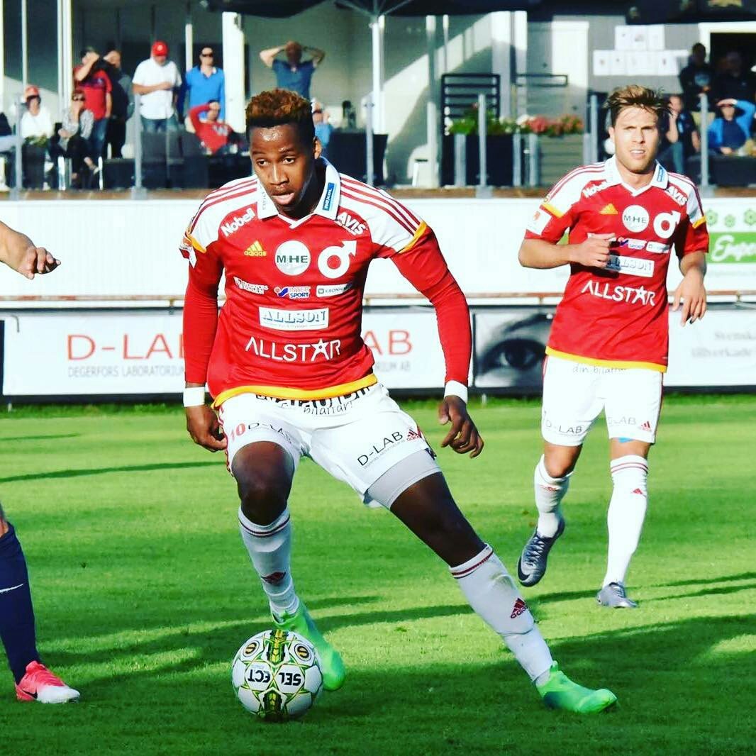 Well done to <a href="/samsonmayambela/">somesaymaya</a> with 3 assists for @degerforsifoff &amp; Man of the Match award in a 3-2 win vs Brommapojkarna in the Superettan ⚽