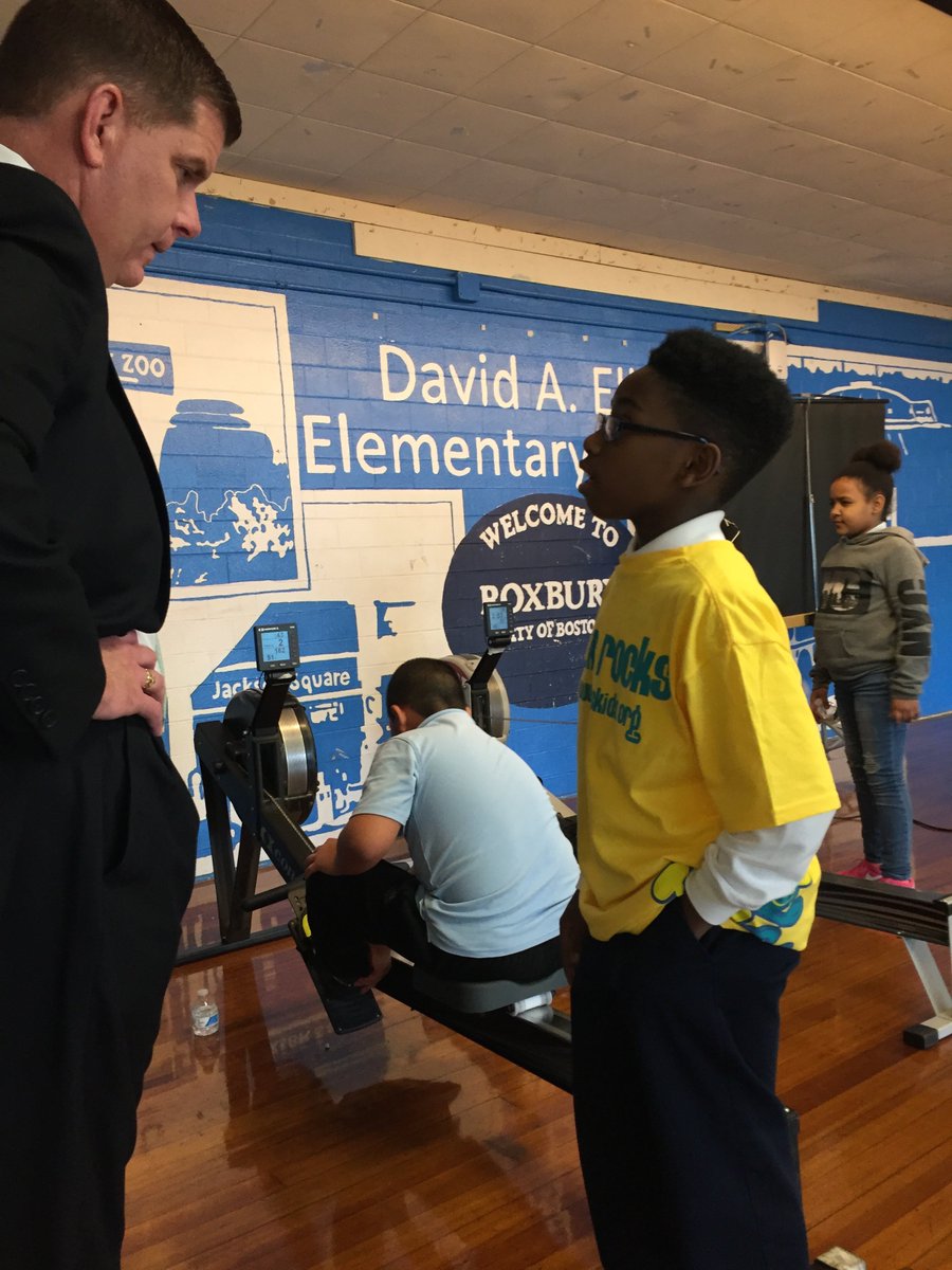 CoachBalto's tweet image. 5 Days: @CRIBoston provides our students with amazing opportunities. It's even better when you can show your rowing skills to @marty_walsh