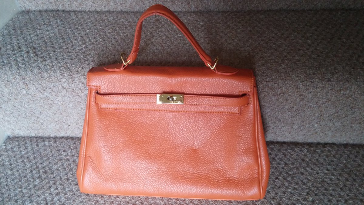 PrincessPru10's tweet image. Just listed this designer inspired orange handbag on eBay  ebay.co.uk/itm/1728505094…