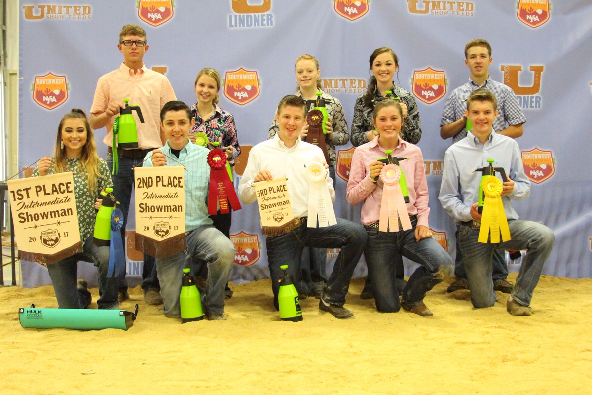 NationalSwine's tweet photo. Brooklyn Percival, Kan., was selected Champion Intermediate Showman at #SWRegional17. For more results, visit https://t.co/qtIT4fp1gN. https://t.co/7KEaKQlDNe