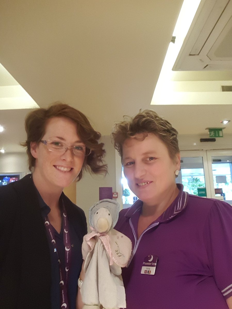 Our Hampstead hero! Irina! Reuniting a very sad little girl with her best friend! #piwow <a href="/karinholmes63/">Karin</a> <a href="/brunner79/">Alexandra Brunner</a>