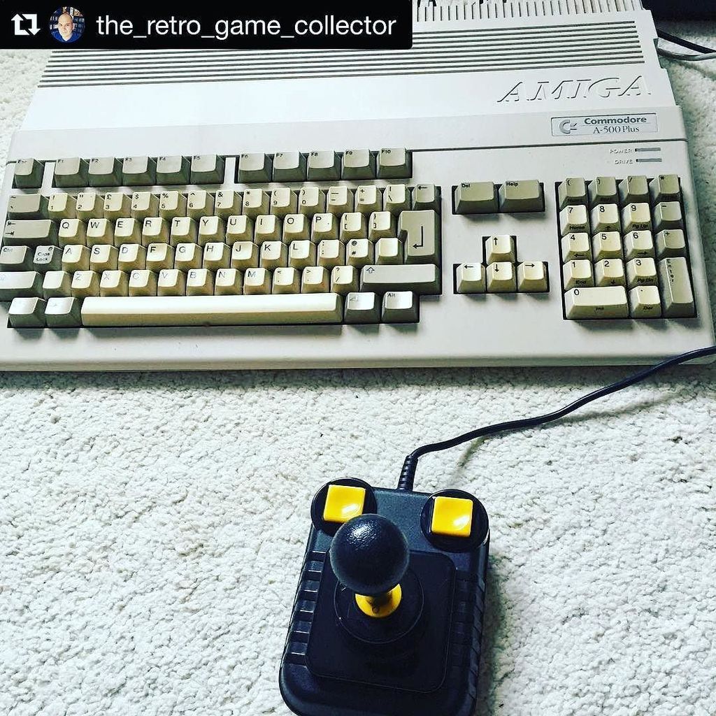 gamesfreezer's tweet photo. πΉ#Repost πΉ@the_retro_game_collector (@get_repost)
γ»γ»γ»
Shit just got serious #zipstick #joystick by far the greates⦠https://t.co/HntyYoXxJv https://t.co/pqHcZSH99n