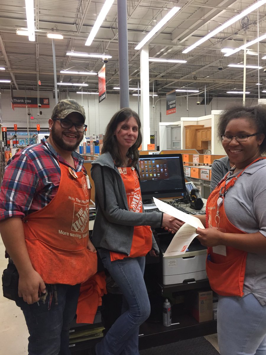 HD 2582 thanking out team for their outstanding customer service <a href="/BrianCoccoHD/">Brian</a> <a href="/AllisonPepin1/">Allison Pepin</a> <a href="/billshuell/">Bill Shuell</a>