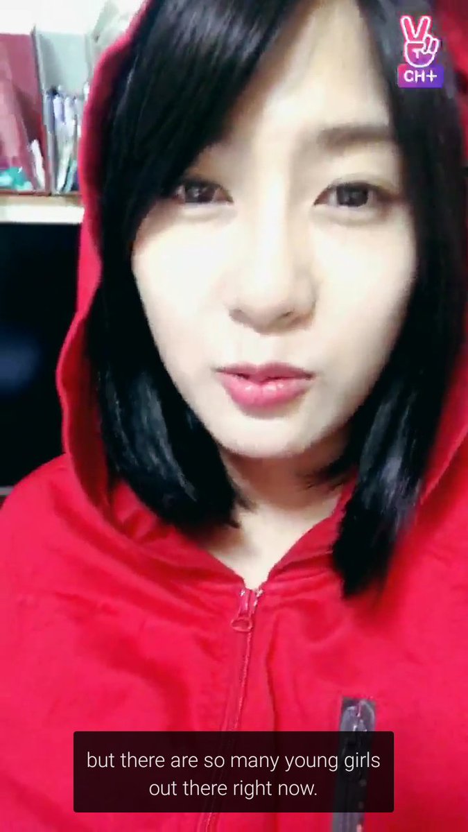 biastal's tweet photo. omg stan twt who says apink r old is shaking... we love a 96'liner in the 7th year of her career https://t.co/a45mOz8tHn