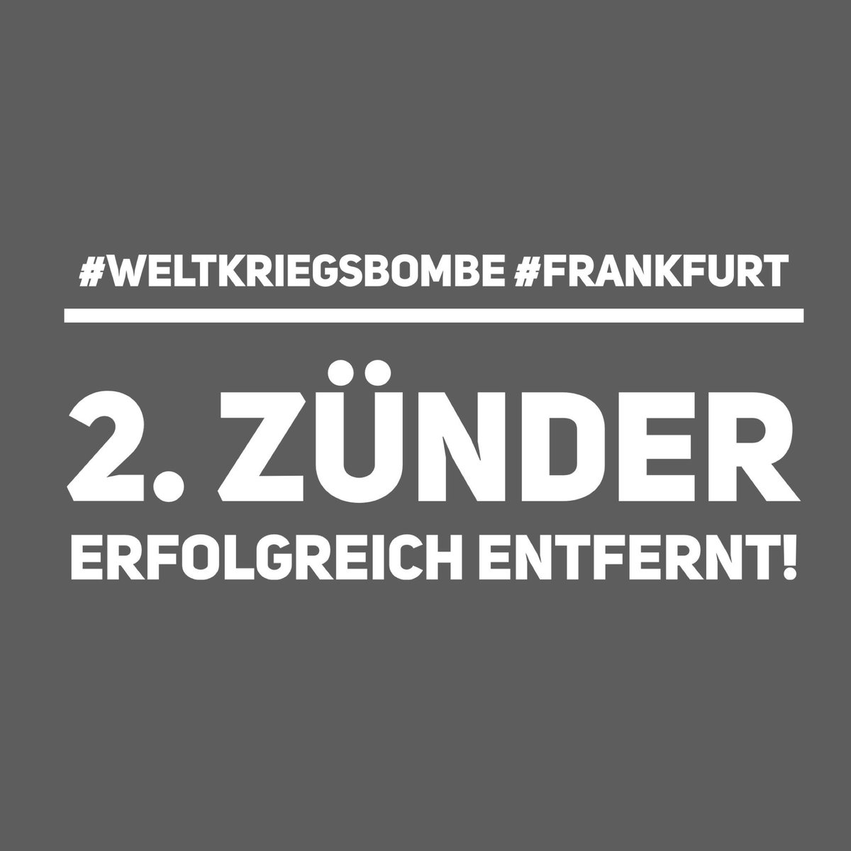 Polizei_Ffm's tweet photo. #Weltkriegsbombe #Frankfurt 

2. Zünder entfernt- Sprengkapsel jedoch noch nicht. Situation noch immer gefährlich. Entschärfung rückt näher! https://t.co/E4bNymopBP