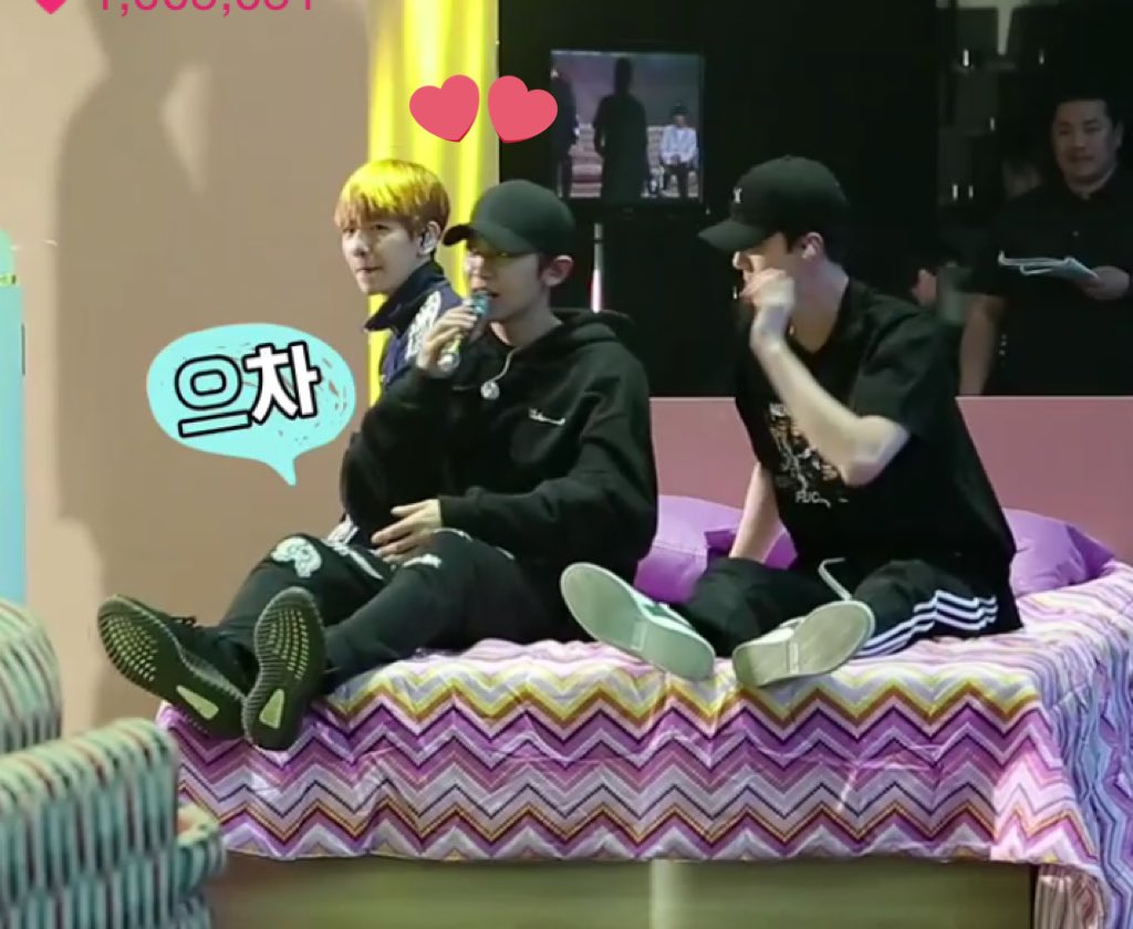 peachkimting's tweet photo. เห็นแบบนี้แล้วกูอยากขึ้นเรือสามพี
#EXO #hunbaek #chanbaek #chanhunbaek https://t.co/qslh2qjwS9