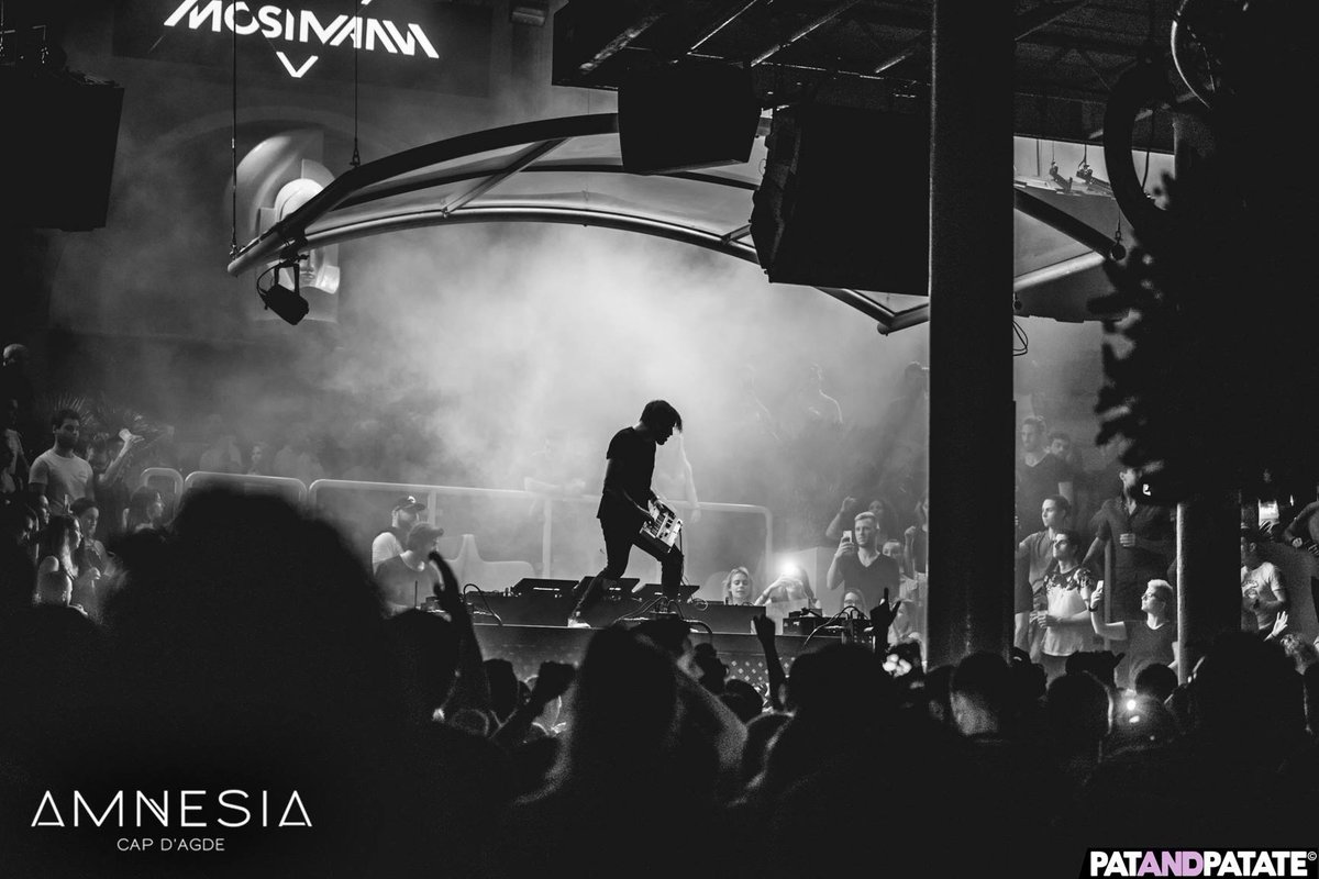 Bahuaud44's tweet photo. @quentinmosimann // @loulouplayers // #gogodancer // #show // #movingstage https://t.co/FL4BEK6eVW