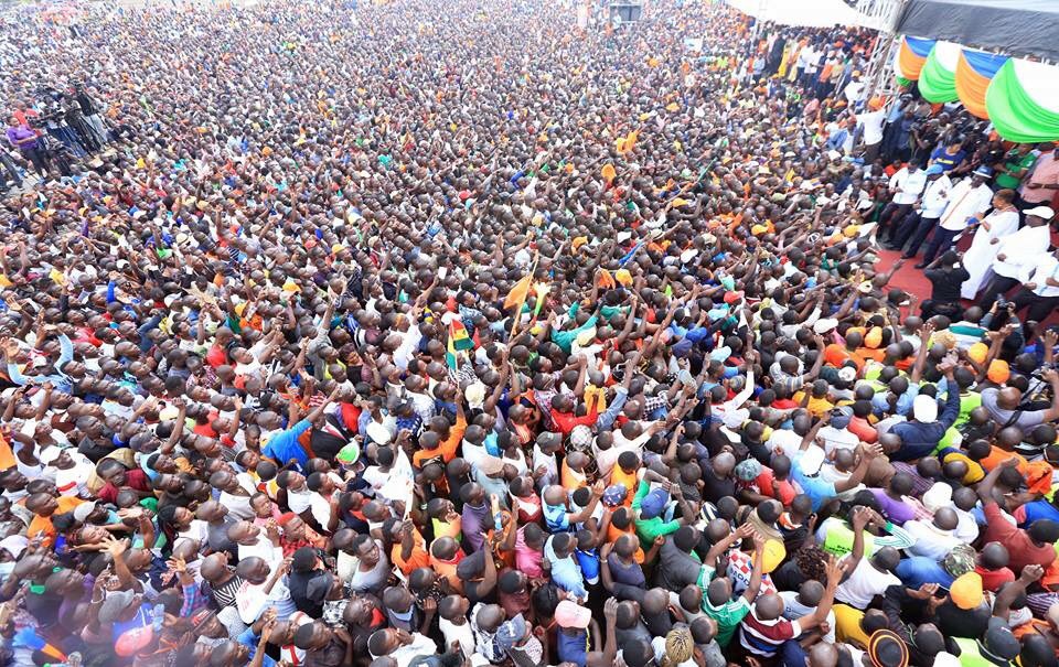 Disembe's tweet photo. "If they believe in justice, they belong in NASA," ~ Raila Odinga. #NASAInNairobi https://t.co/vBfWhYn6eo