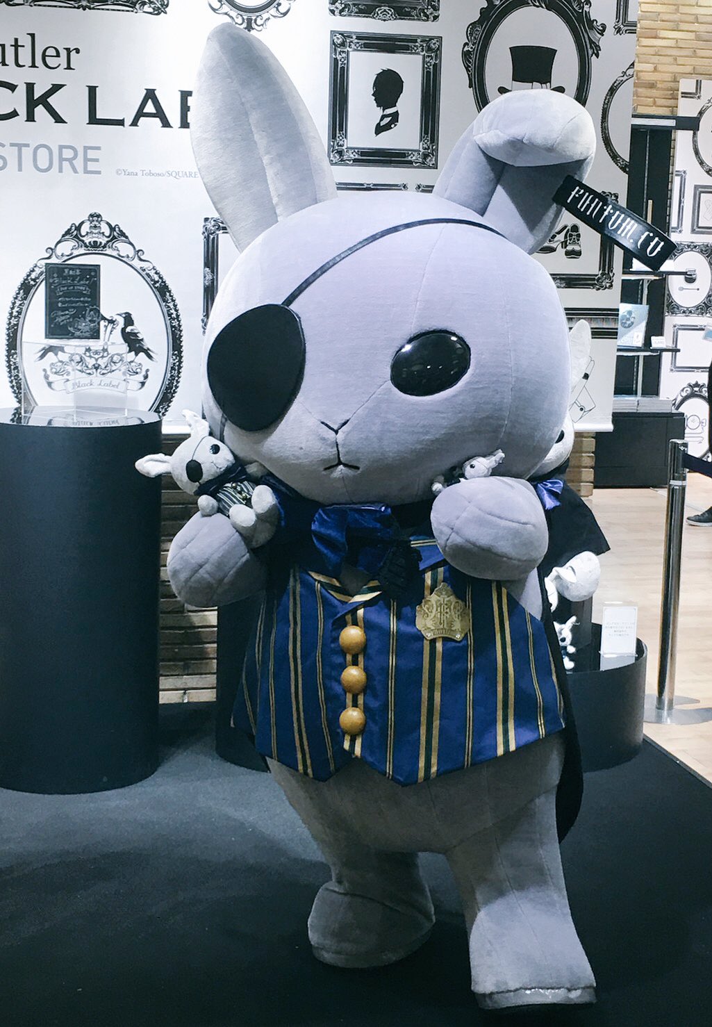 黒執事 Black Label」ビターラビットミニ シエル EXHIBITION 黒執事 Black Label」ビターラビットミニ シエル EXHIBITION