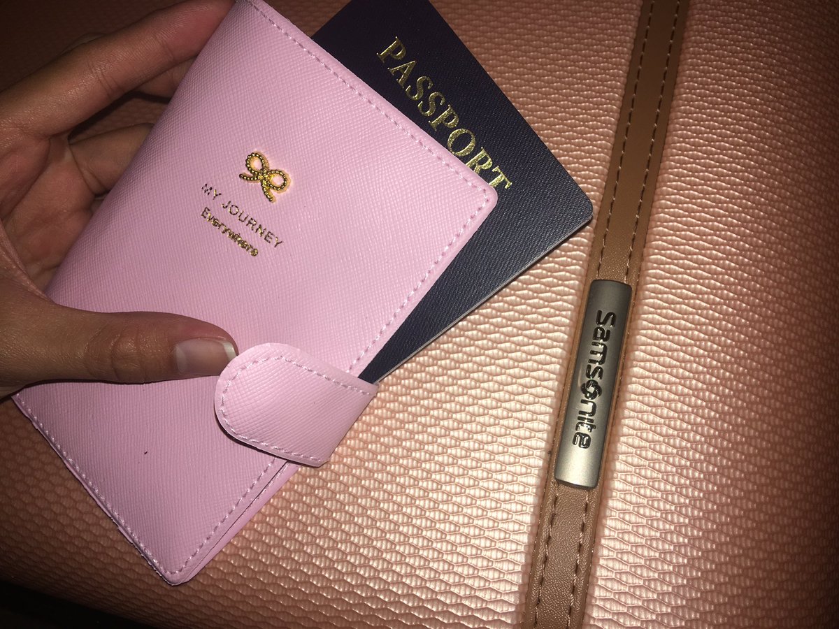 rockthemicah's tweet photo. Ready, Jet Set, Gooooo #soexcited #lifeisavacay #anotherprehoneymoon ๐๐โ๏ธ๐๐ผ ๐ https://t.co/eCZV16VR2w