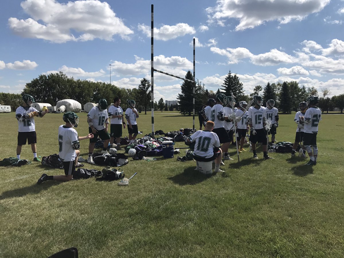 KariMelland's tweet photo. Great scrimmage on a beautiful Sunday afternoon @GCPredatorsLAX vs @undlax https://t.co/nYypXYrXRx