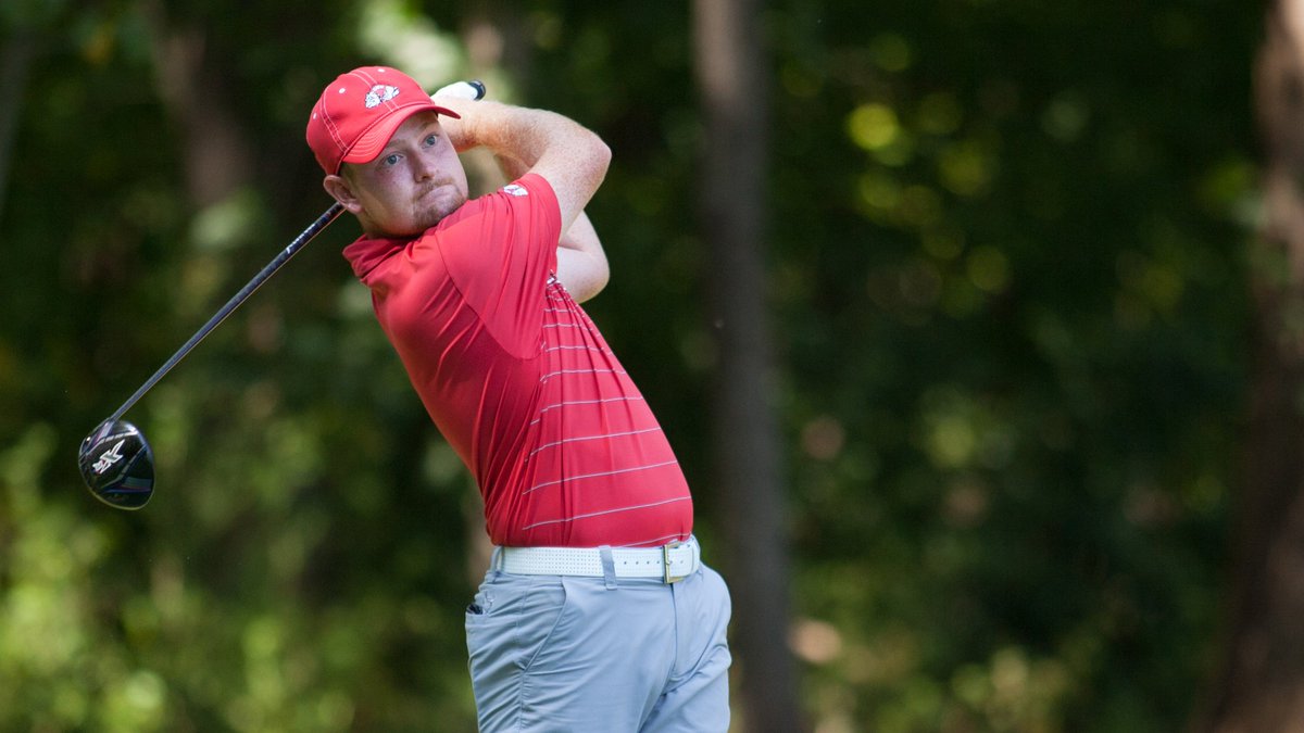 GWUSports's tweet photo. Gardner-Webb Senior Aaron Thomas Rolls To 2017 Gaston Amateur Title https://t.co/AF2kRbOCBD https://t.co/rgabKPT2Sq