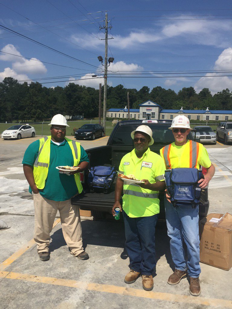 RDerrickgriffin's tweet photo. Driver Appreciation at our Irondale plant from Mid-South@CEMEX_USA @CEMEX #RMUSA https://t.co/TxURr4V93d