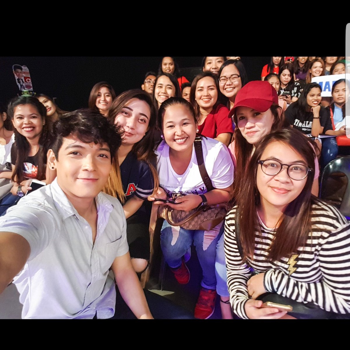 voltzvallejo's tweet photo. #NewProfilePic https://t.co/e3KrFTj70F