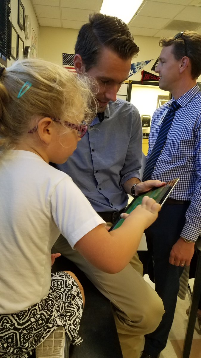 aomsband's tweet photo. What will we learn from the next generation?? My 5yr Kinder shows her coding program to @rallen_techCUSD after a staff meeting. #cusdlearns https://t.co/OlKoYvSYO6