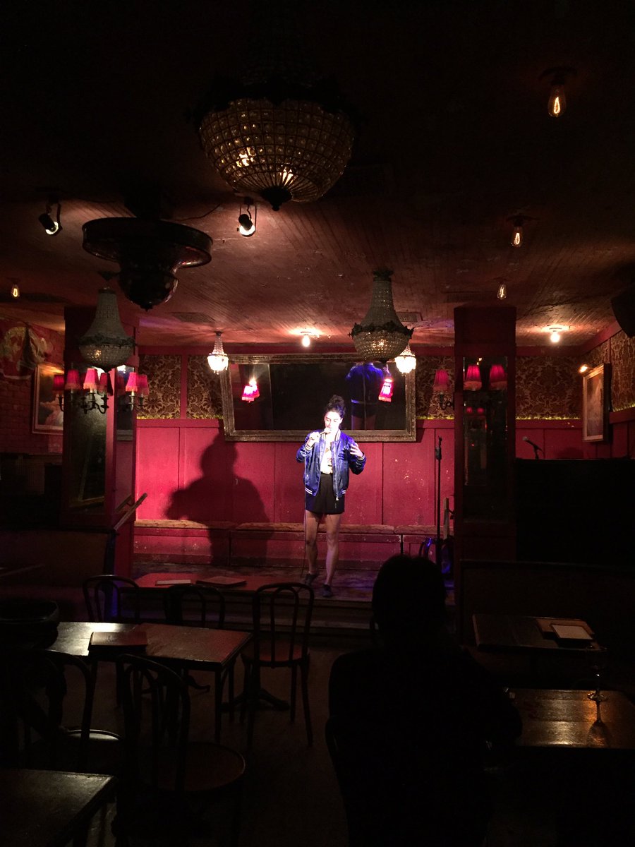 veryforward's tweet image. It's @hamburgerphone on Very Forward, hell ya! Get on down to Bar Lubitsch!!