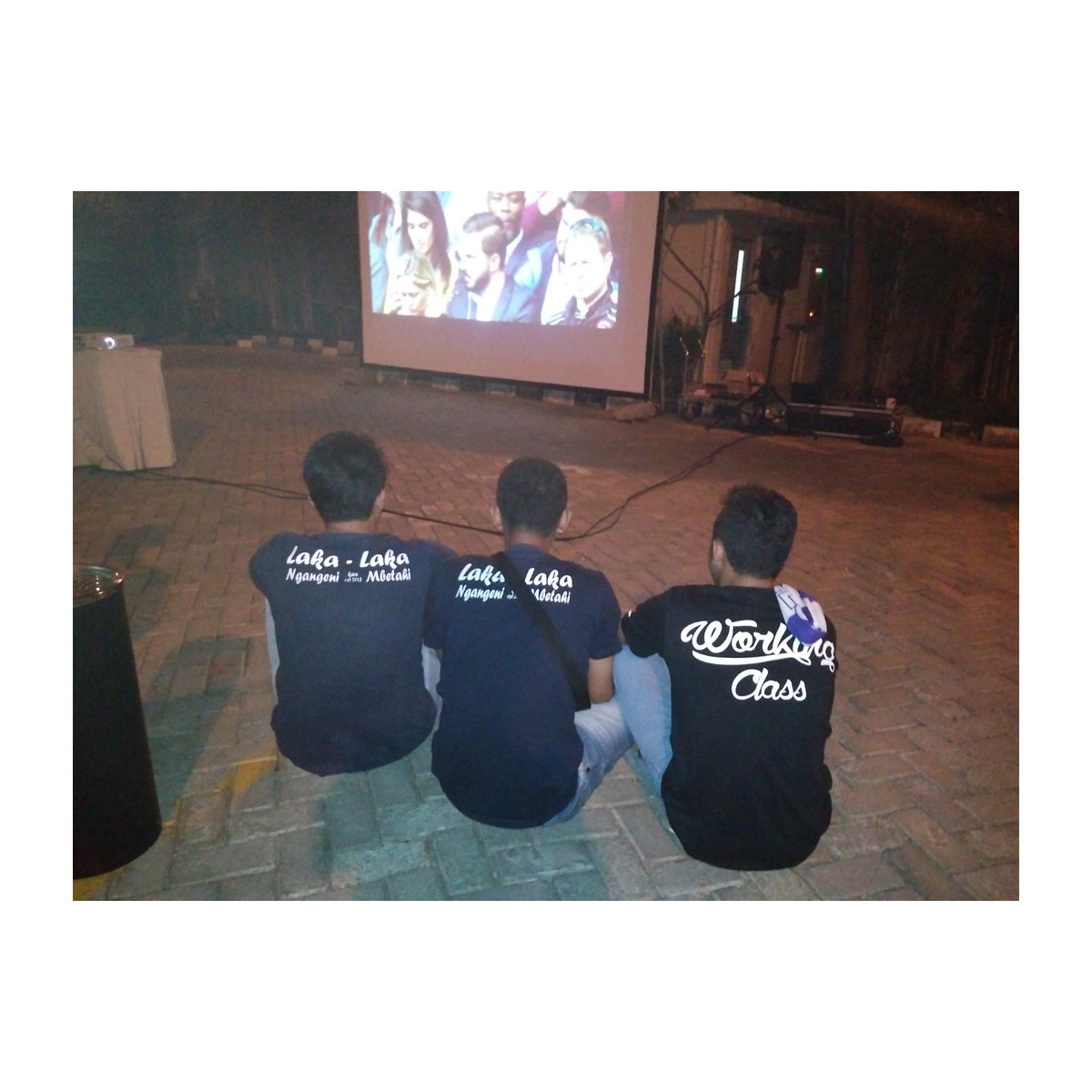 CISCcikarang's tweet photo. Beberapa foto yang berhasil didokumentasikan dikegiatan nobar sama @gooners_cikarang semalam.
#ThisIsCISC #cisccikarang #ciscwestjava #nobar https://t.co/E3iK82zxRH
