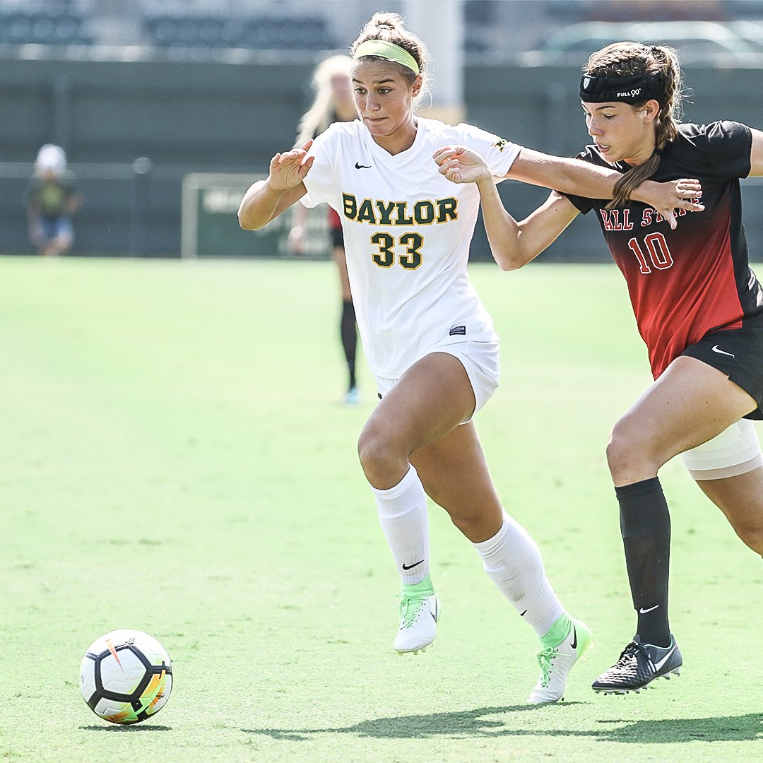 BaylorFutbol's tweet image. HALF - The Bears lead SMU, 2-1. Solid goals from Wendlandt and Padgett put BU in front. #SicEm #SicSMU 

BU 2, SMU 1