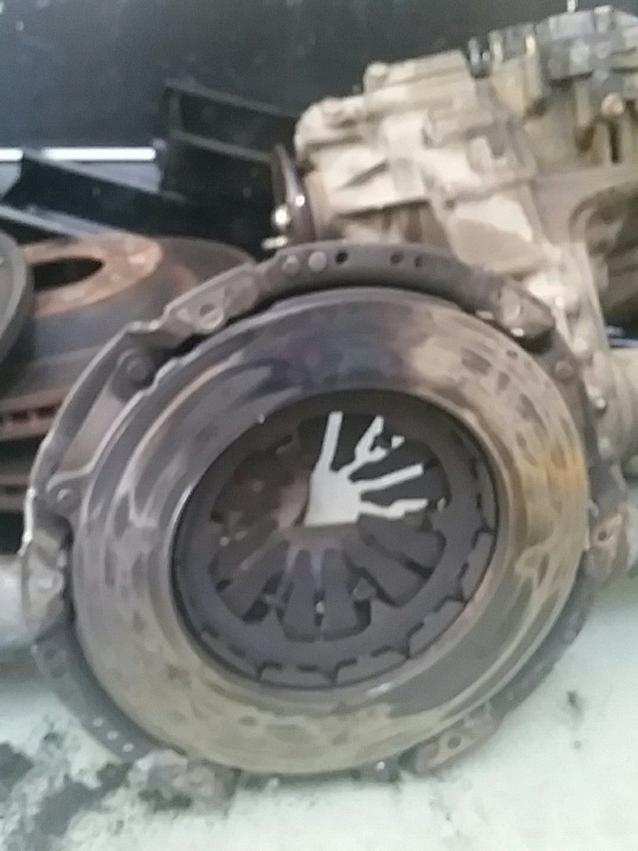 ManagerParts's tweet image. Destroyed the clutch. Call the #PartsDept