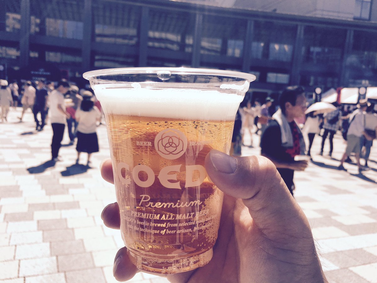takainfotechno's tweet photo. コエドビール祭来てみました！

人多いです！

そして暑いです！

ちなみに祭限定ビールありますね！
早速いただきました！

#川越
#coedofes2017 https://t.co/I3dxmOKYX5