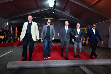 Newsweek's tweet photo. Emmy viewership has dropped over 50%, a revamp may be what is needed to turn things around https://t.co/NxPaVrU7Wk https://t.co/LClOtpz4Ot