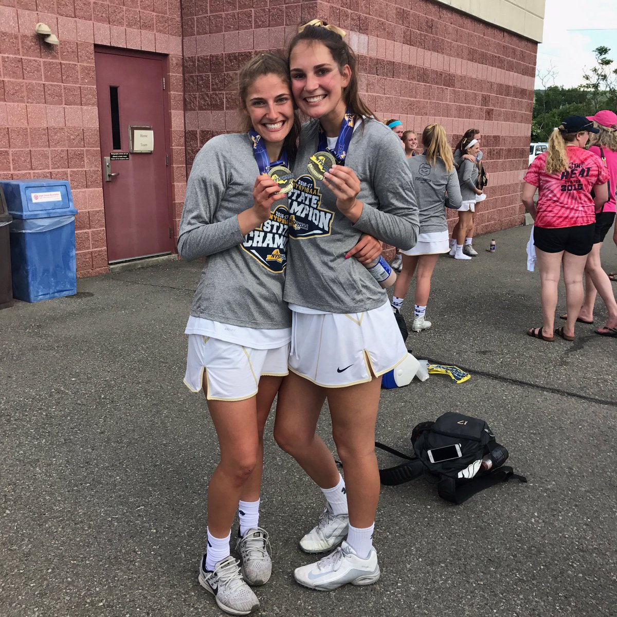 JPatalino's tweet photo. Big congrats to this girl on the commit!!!! You're gonna do big things Liv, so proud of you 😙💙 @olivianavaroli https://t.co/XUaJa7z8nT